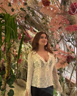 Vamakshi Magotra Instagram - I’m not unhinged or unhappy