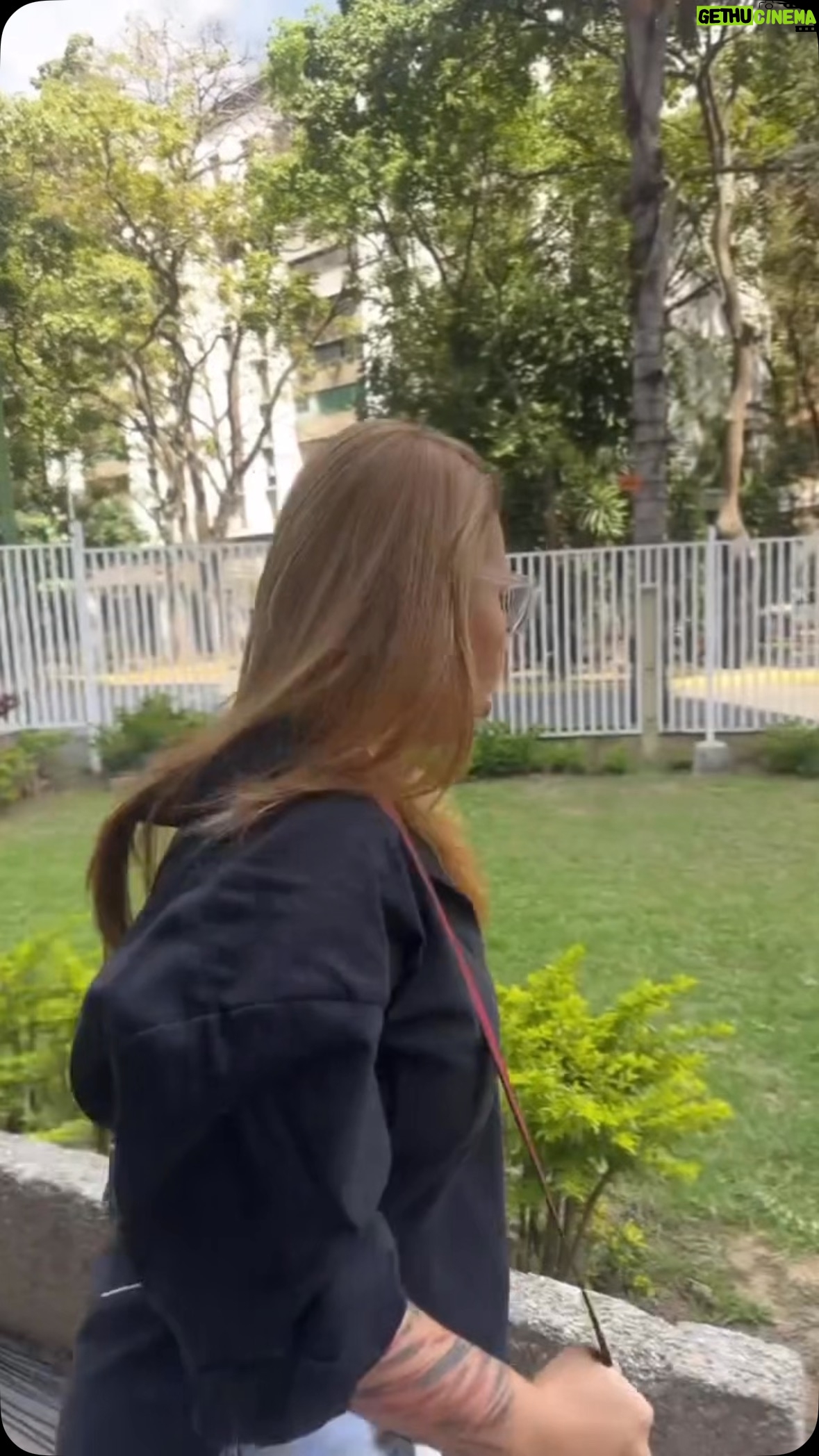 Vanessa Senior - 11.1K Likes - El respeto que tiene @ludovikohusky por mi, es indescriptible, es algo a leguas… es un poder que tengo. 

Compermiso, no tengo que hablar más con Uds de este tema. Porque estoy segura que a todo le ven el lado que no es. 

Ay chao