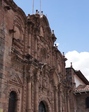 Vania Bludau Instagram - Unos dĆas de Cusco, siempre es mĆ”gico volver a esta ciudad. š¦āØš«¶š¼ (vean el Ćŗltimo video y descubran quiĆ©n me acompañó en el almuerzo š)