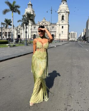 Vania Bludau Instagram - Surrounded by love, dressed in dreams... ⨠@yahelwaisman