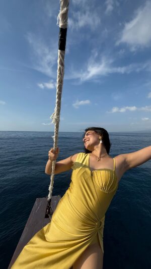 Vanshika Instagram - Comment down for links 💌
Accessories: @shaheenandstudio
(Beach wear, Beach outfit, Vacation, Vacation outfits, Bali, Bali outfits, explore, trending)
#reels#explore#trendintaudio#bali#balioutfits#swimwear#beachwear#vacation
