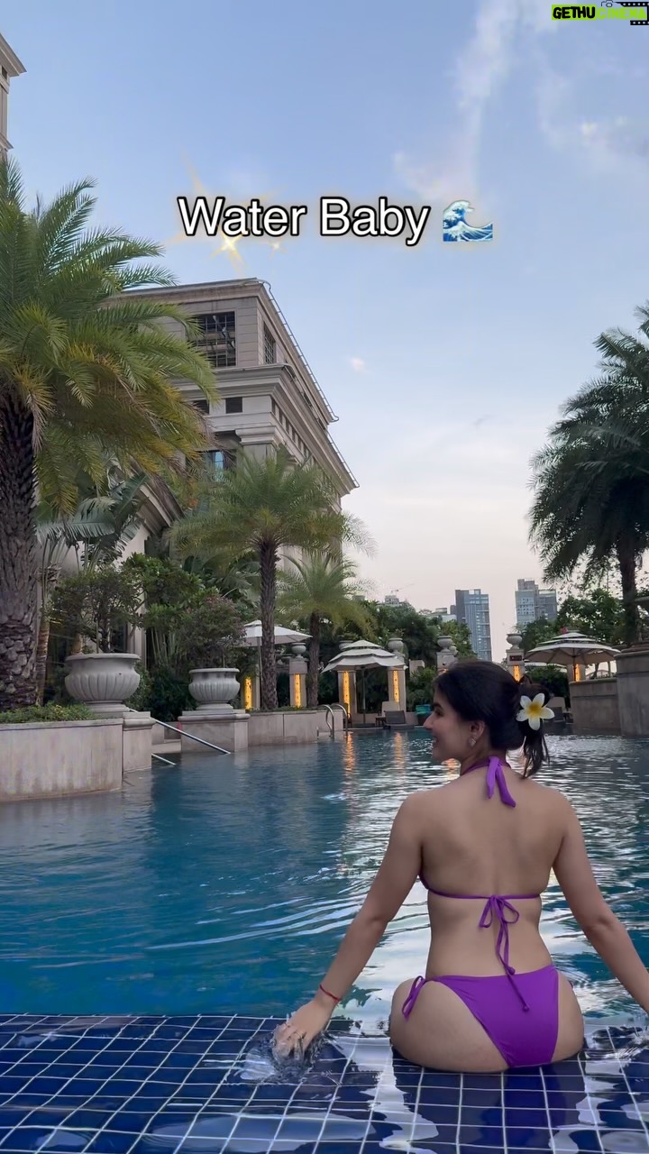 Vanshika - 6.5K Likes - DND: floating through my weekend 🌊

#fyp#explore#trending#reels