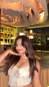 Actress Vanya Nagpal HD Photos and Wallpapers September 2025