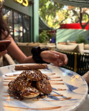 Vanya Nagpal Instagram - 🩶😋