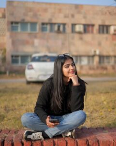 Actress Varsha Panghal HD Photos and Wallpapers February 2025