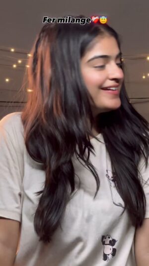 Varsha Panghal Instagram - Fer milange🥲😇