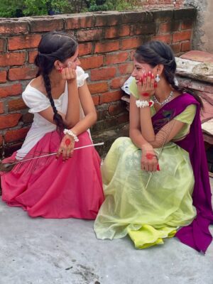 Varsha Sapna Instagram - Radha-Krishna ke rang mein rang gaye hum 🪷🦚🪈💗✨…….
#janmastami #radha #radhakrishn #instagram #instamood #reelkarofeelkaro #reelitfeelit #goviral #picture #beauty