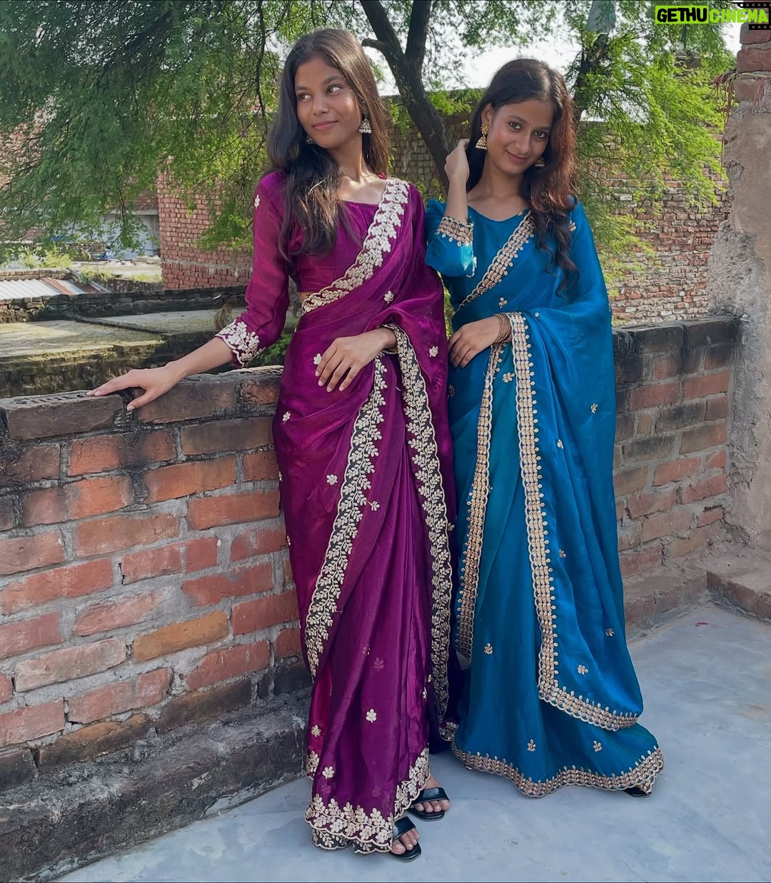 Varsha Sapna - 2.4K Likes - 🪷🦢🐚🪞✨……..

#instagram #instamood #reelkarofeelkaro #reelitfeelit #goviral #trending #saree