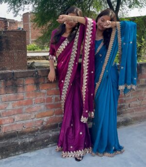 Varsha Sapna Instagram - 🪷🦢🐚🪞✨……..
#instagram #instamood #reelkarofeelkaro #reelitfeelit #goviral #trending #saree
