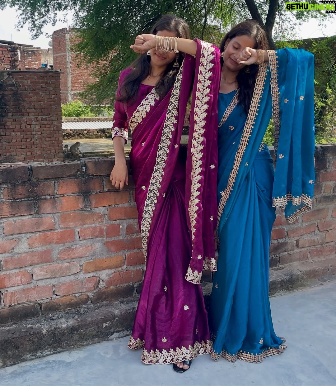 Varsha Sapna - 2.4K Likes - 🪷🦢🐚🪞✨……..

#instagram #instamood #reelkarofeelkaro #reelitfeelit #goviral #trending #saree