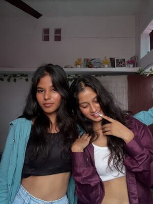 Varsha Sapna Instagram - “Oversized shirts, big smiles & better vibes ✨”
#reelitfeelit #reelkarofeelkaro #goviral #instagram #instagood #explorepage #attitude #expression