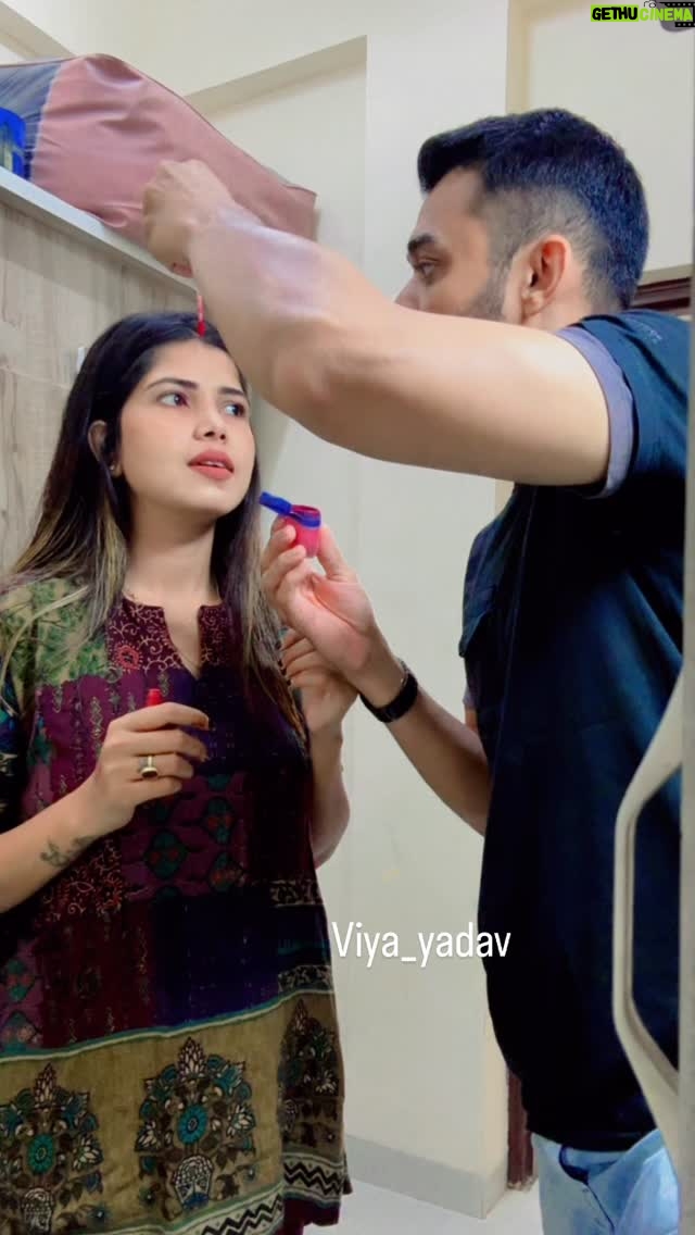 Varsha Yadav - 22.2K Likes - Pyar badta hai 🥰🤣

#viyayadav #IndianMasala #india #allindia #Viral #comedy #ComedyReel #hindi 
 #FunnyVideo #Reel #mumbai #indore #Indori #delhi  #uttarpradesh