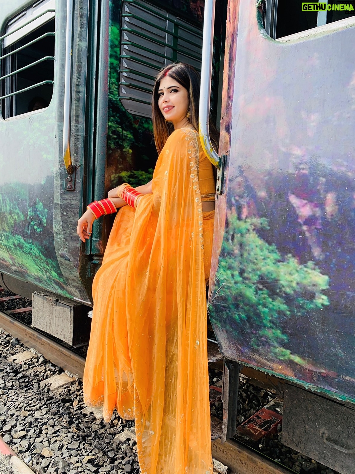 Varsha Yadav - 10K Likes - ❣️