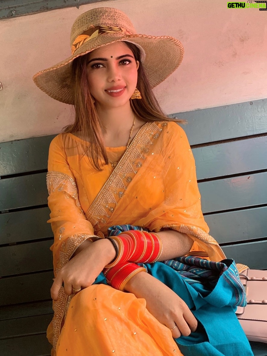 Varsha Yadav - 10K Likes - ❣️