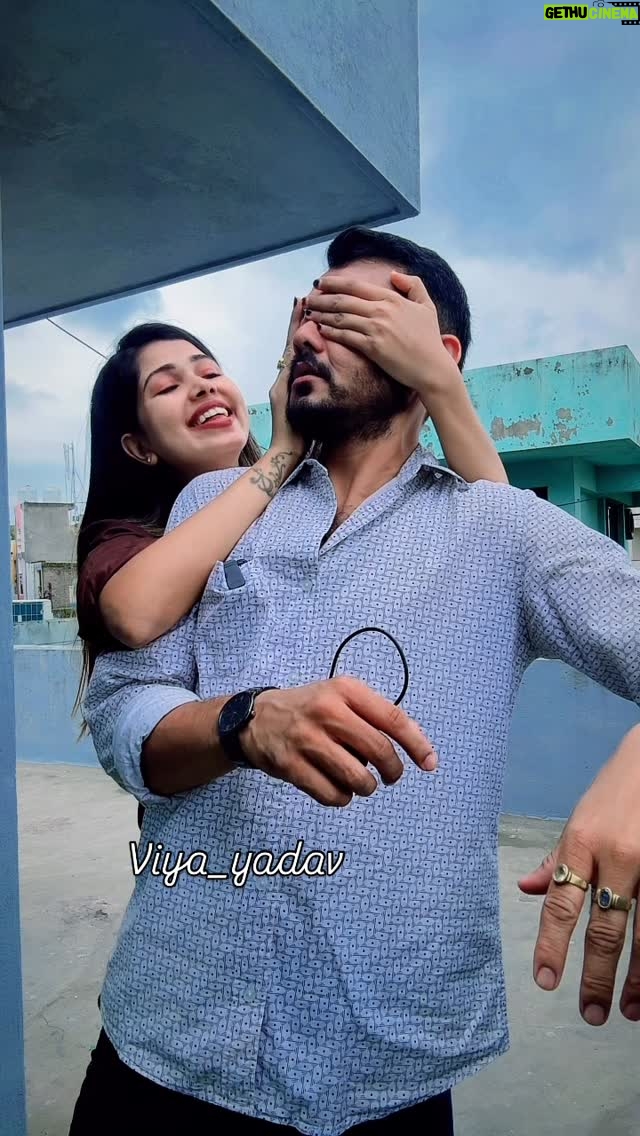 Varsha Yadav - 9K Likes - 🤣🤣🤣 

#viyayadav #IndianMasala #india #allindia #Viral #comedy #ComedyReel #hindi 
 #FunnyVideo #Reel #mumbai #indore #Indori #delhi  #uttarpradesh #patipatninokjhok