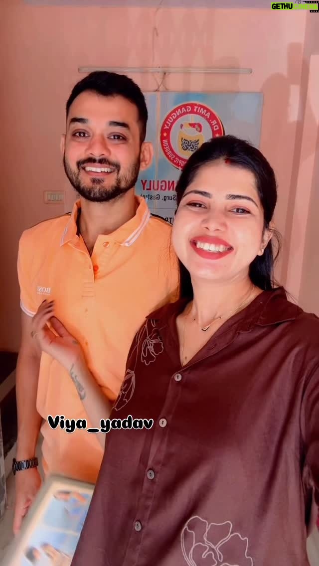 Varsha Yadav - 4.8K Likes - Baby ke papa🥰

#viyayadav #IndianMasala #india #allindia #Viral #comedy #ComedyReel #hindi 
 #FunnyVideo #Reel #mumbai #indore #Indori #delhi  #uttarpradesh