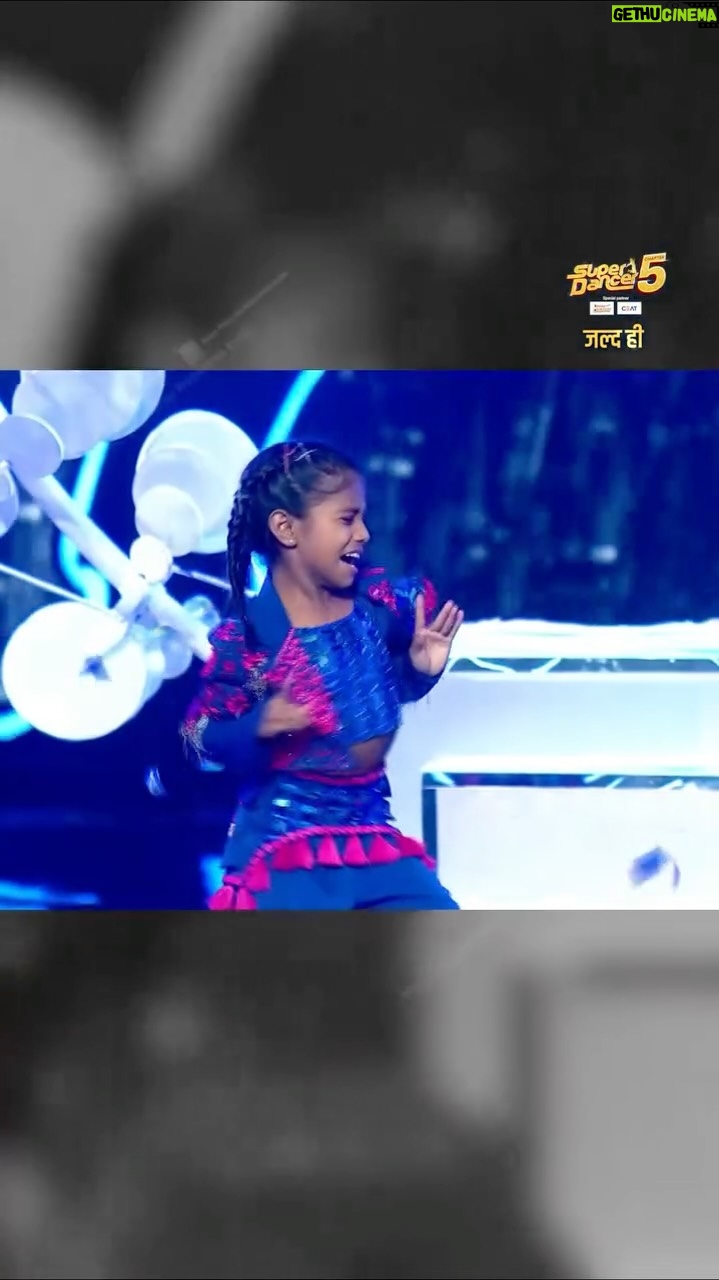 Vartika Jha - 19.5K Likes - Not just moves it’s a whole vibe 😎

Dekhiye  #SuperDancerChapter5 jald hi, sirf #SonyEntertainmentTelevision par aur SonyLIV par. 

[Super Dancer, Super Dancer Chapter 5, Kids, Dance reality show, Dance ke Superstar, Kids Dance Show, Entertainment] 

#SuperDancer #SuperDancerChapter5 #KidsDanceShow #DanceRealityShow #DanceKeSuperstar #SonyTV #Kavya #KavyaSingh #SuperDancerKavya