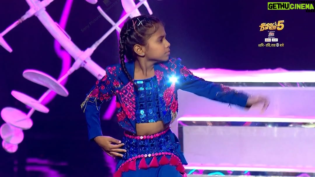 Vartika Jha - 16.3K Likes - Poise, power aur perfect timing 🤩

Dekhiye #SuperDancerChapter5 Sat-Sun raat 8 baje, sirf #SonyEntertainmentTelevision par aur SonyLIV par.

[Super Dancer, Super Dancer Chapter 5, Kids, Dance reality show, Dance ke Superstar, Kids Dance Show, Entertainment] 

#SuperDancer #SuperDancerChapter5 #KidsDanceShow #DanceRealityShow #DanceKeSuperstar #SonyTV #Kavya #SuperDancerKavya #SuperGuruVartika