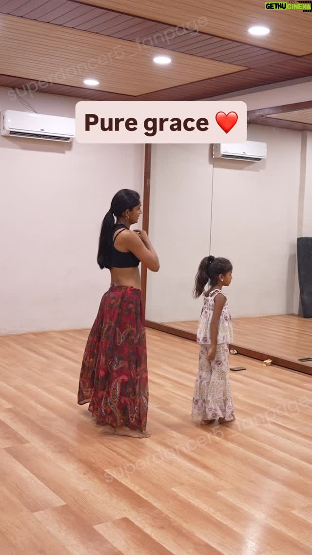 Vartika Jha - 16.9K Likes - Loved their performance! 🤭😍 

#superdancerchapter5 #superdancer #dancerealityshow #shilpashetty #sonytv #sonyentertainmenttelevision #dancekesuperstar #kidsdanceshow