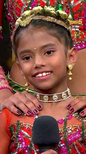 Vartika Jha Instagram - The tiniest diva 💖✨

Dekhiye #SuperDancerChapter5 aaj raat 8 baje, sirf #SonyEntertainmentTelevision par aur SonyLIV par.

[Super Dancer, Super Dancer Chapter 5, Kids, Dance reality show, Dance ke Superstar, Kids Dance Show, Entertainment] 

#SuperDancer #SuperDancerChapter5 #KidsDanceShow #DanceRealityShow #DanceKeSuperstar #SonyTV #Kavya #SuperDancerKavya #SuperGuruVartika