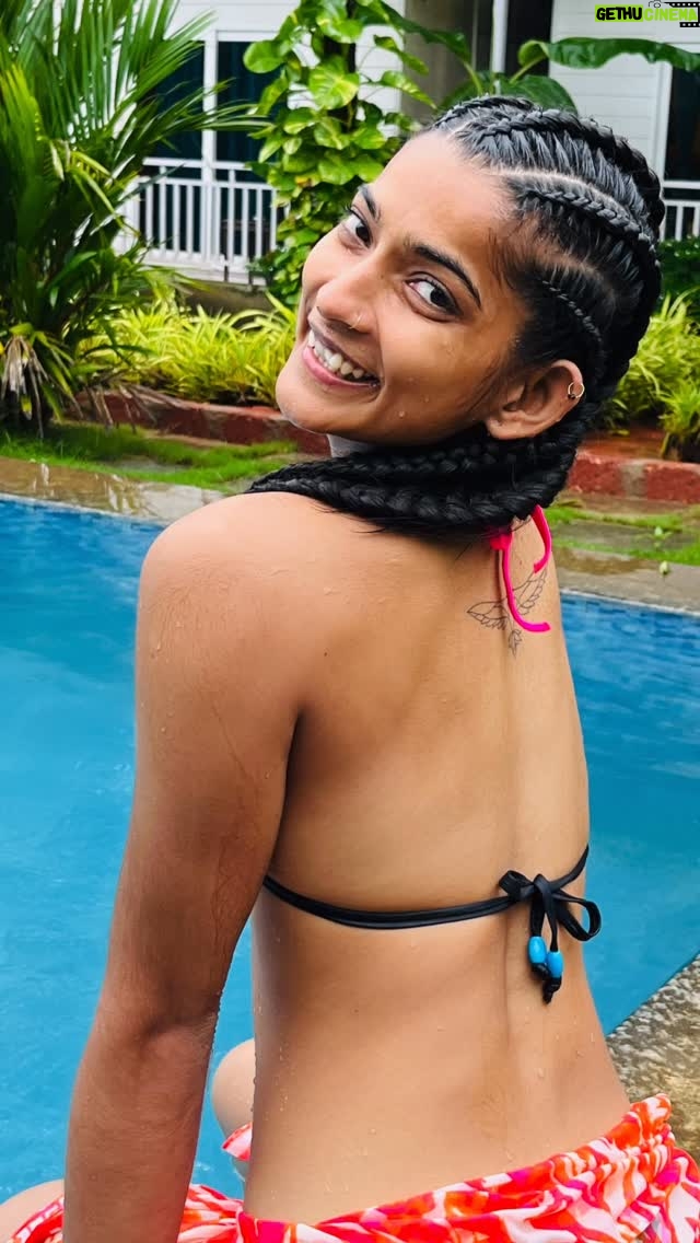 Vartika Jha - 53.8K Likes - 🌊♥️🩷🩵🩵🧡❤️‍🔥

#Goa #arambol