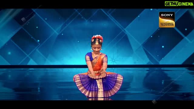 Vartika Jha - 14.9K Likes - Super dancer chapter 5 is back 🔥🥰
Iss baar super dancer pe chhidenge ehsaason ke aise taar , jaha har din hoga Maa ka tyohar...kyoki , Maa star ⭐ hain tabhi toh baccha superstar hai ❤️✨

Dekhiye super dancer chapter 5 jaldi hi , sirf #sonyentertainmenttelevision par aur sonyliv par .

[Super dancer chapter 5, kids , Dance reality show, Dance ke superstar, kids Dance show , Entertainment per ] ❤️🥰🤗

#superdancer #reelinstagram #superdancerchapter5 #kidsdanceshow #dancerealityshow #dancekesuperstars #sonytv #reelsvideo #reels #fypシ❤️💞❤️ #foryou #explore