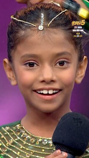 Vartika Jha Instagram - Iss performance se nazar nahi hata paoge ❤️‍🔥😍

Dekhiye #SuperDancerChapter5 aaj raat 8 baje, sirf #SonyEntertainmentTelevision par aur SonyLIV par.

#SuperDancer #SuperDancerChapter5 #KidsDanceShow #DanceRealityShow #DanceKeSuperstar #SonyTV #Kavya #SuperDancerKavya #SuperGuruVartika