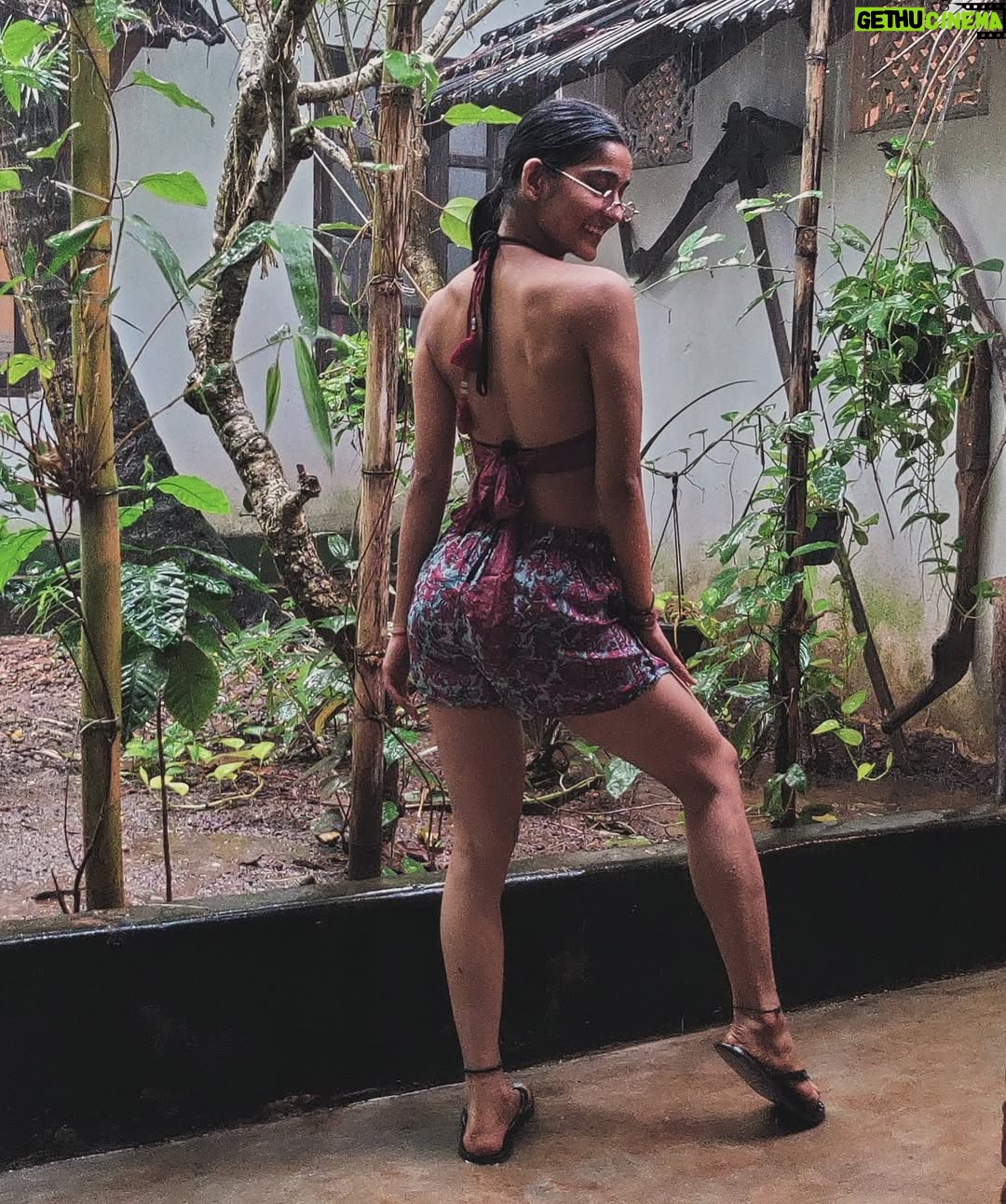Vartika Jha - 150.1K Likes - ❤️‍🔥 

#oldgoapic #goa