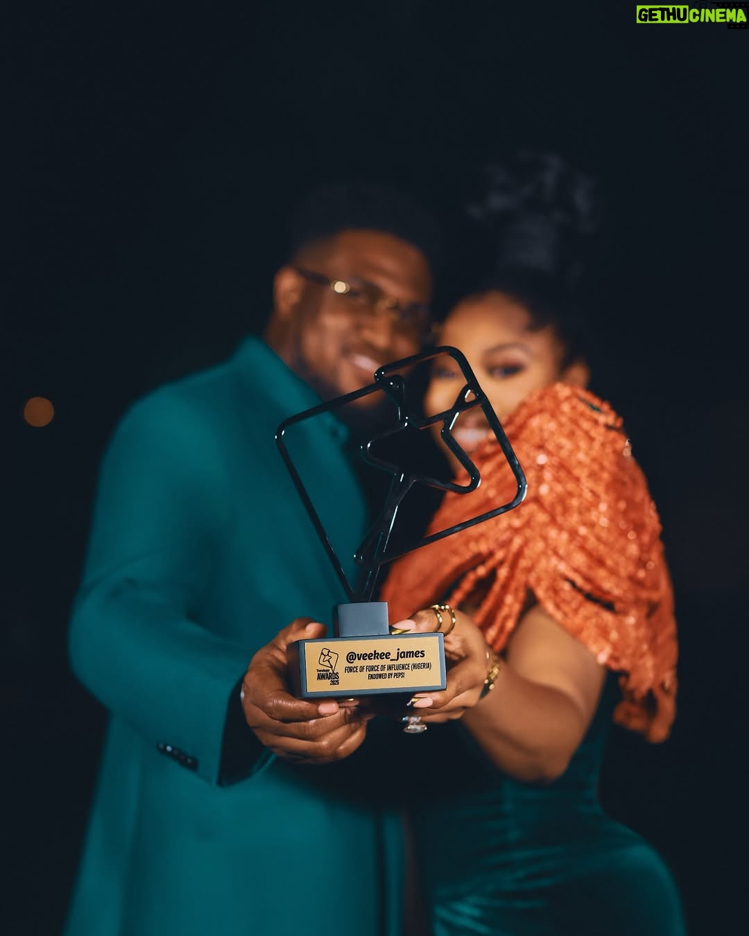 Veekee James - 136.2K Likes - From AJEGUNLE to the WORLD 🌍 
The place where Champions are raised! 

Thank you @quistar_ for my Award Winning Pictures💥🥰