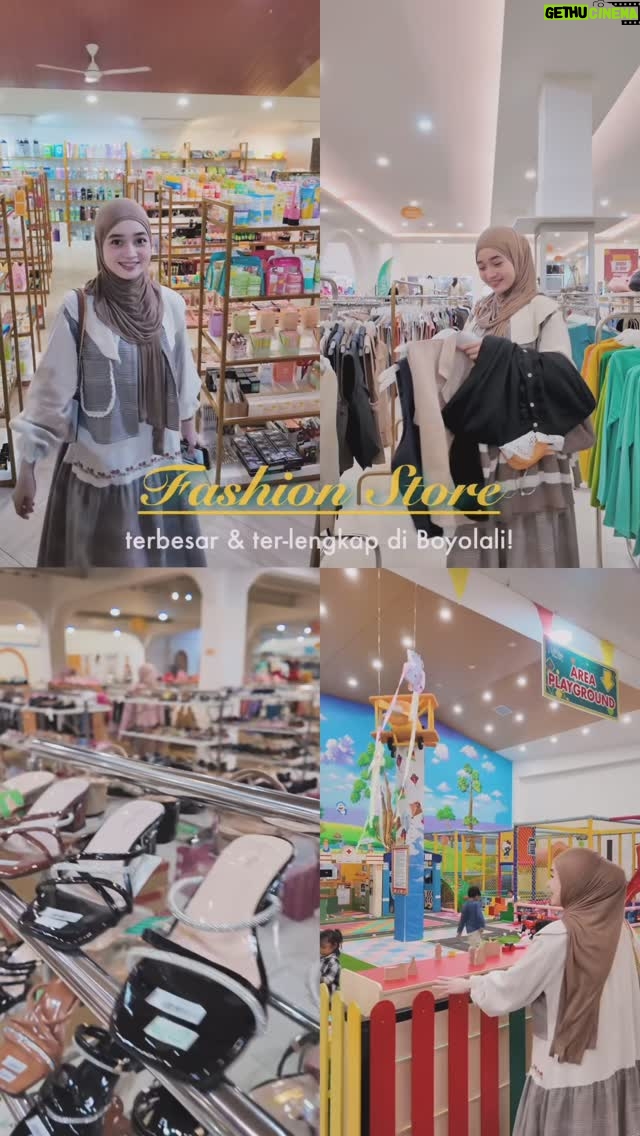 Veve Zulfikar - 3 Likes - Mau Fashionable Tanpa Bikin Kantong Kering? Ya Belanja Di Sini Solusinya @mikhafashion 😍🛍️

harga terjangkau di kantong tapi kualitasnya OK banget, nyaman dipakai & pastinya Fashionable n Trendi 💫 

📍Mika Fashion - bisa juga order by Whatsapp 
0878-3944-8883
Kacangan, Andong, Boyolali