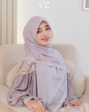 Veve Zulfikar Instagram - GIVEAWAY buat 2 dyn ladies bakal dapetin ZENA SCARF GRATISā¼ļø Cukup follow, like, share, dan komenšš»
C
A
N
T
I
K
Screenshot buktinya kirim ke DM yukā¤ļø Good luckš¤
ā ļøFREE ONGKIR KE SELURUH INDONESIA ORDER MELALUI WA DAN WEBSITE ONLYā ļø Curi foto & video selain mitra resmi DENDA 10jutaā HATI-HATI PENIPUAN & DYN PALSUā¼ļø
For daily or your formal activity, this scarf will make you feel comfy everytimeš„° bahan voal ultrafine premiumnya super nyaman anti letoyā
mudah di stylingā
yuk gercep sekarangā¼ļø
Zena Scarf
Material: Voal Ultrafine Premium
Best price: (harga khusus website & whatsapp)
Best price: IDR 189.000-,
Detail :
Size 115 cm x 115 cm
Finishing lasercut
Aksen plat logo Dyn premium
Include pouch
āØPAKET BUNDLINGāØ
Paket A: IDR 199.000-, (Scarf Include Pouch & Paperbag)
Paket B: IDR 210.000-, (Scarf Include Exclusive box)
Paket C: IDR 219.000-, (Scarf Include Exclusive box & Paperbag)
Available in 7 colors: Candy pink, nude, light grey, black, sky blue, sage & orchid
Note : warna asli bisa jadi sedikit berbeda dari foto di karenakan efek kamera, pencahayaan ketika pemotretan serta resolusi dan kecerahan layar.
Order Onšš»
ā
Website: www.dynofficial.com (FREE ONGKIR)
ā
Shopee: DYN Official Shop & dynclothing.official
ā
Tokopedia: DYN Clothingline Official
ā
Lazada: DYN Clothingline Shop
ā
Tiktokshop: Dyn clothingline (@ dynclothing)
ā
Whatsapp (FREE ONGKIR):
Admin 1 šš»Kak Priska: 0851-6318-7084
Admin 2 šš» Kak Pitri: 0851-7536-8025
Admin 3šš» Kak Dyah: 0851-6159-5868
Daftar distributor resmi DYN :
Jawa Tengah
@dyn_pati
@dyn_pekalongan
@dyn_kebumen
@dyn_pemalang
@dyn_jepara
@dyn_kudus_
@dyn_patikudus
@dyn_salatiga_ambarawa_ungaran
@dynclothingline_solo
Jawa Barat
@dyn_garut
@dyn_karawang
@dyn_cianjur
@dyn_sukabumi
Jabodetabek
@dyn_jabodetabek
@dyn_jakartabarat
@dyn_distrijakartatimur
@dyn_jakartaselatan
@dyn_distributordepok
@dyn_jakartapusat
@dyn_jktutara
Banten
@dyn_cilegonbanten