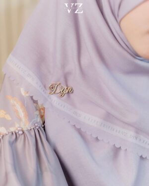 Veve Zulfikar Instagram - GIVEAWAY buat 2 dyn ladies bakal dapetin ZENA SCARF GRATISā¼ļø Cukup follow, like, share, dan komenšš»
C
A
N
T
I
K
Screenshot buktinya kirim ke DM yukā¤ļø Good luckš¤
ā ļøFREE ONGKIR KE SELURUH INDONESIA ORDER MELALUI WA DAN WEBSITE ONLYā ļø Curi foto & video selain mitra resmi DENDA 10jutaā HATI-HATI PENIPUAN & DYN PALSUā¼ļø
For daily or your formal activity, this scarf will make you feel comfy everytimeš„° bahan voal ultrafine premiumnya super nyaman anti letoyā
mudah di stylingā
yuk gercep sekarangā¼ļø
Zena Scarf
Material: Voal Ultrafine Premium
Best price: (harga khusus website & whatsapp)
Best price: IDR 189.000-,
Detail :
Size 115 cm x 115 cm
Finishing lasercut
Aksen plat logo Dyn premium
Include pouch
āØPAKET BUNDLINGāØ
Paket A: IDR 199.000-, (Scarf Include Pouch & Paperbag)
Paket B: IDR 210.000-, (Scarf Include Exclusive box)
Paket C: IDR 219.000-, (Scarf Include Exclusive box & Paperbag)
Available in 7 colors: Candy pink, nude, light grey, black, sky blue, sage & orchid
Note : warna asli bisa jadi sedikit berbeda dari foto di karenakan efek kamera, pencahayaan ketika pemotretan serta resolusi dan kecerahan layar.
Order Onšš»
ā
Website: www.dynofficial.com (FREE ONGKIR)
ā
Shopee: DYN Official Shop & dynclothing.official
ā
Tokopedia: DYN Clothingline Official
ā
Lazada: DYN Clothingline Shop
ā
Tiktokshop: Dyn clothingline (@ dynclothing)
ā
Whatsapp (FREE ONGKIR):
Admin 1 šš»Kak Priska: 0851-6318-7084
Admin 2 šš» Kak Pitri: 0851-7536-8025
Admin 3šš» Kak Dyah: 0851-6159-5868
Daftar distributor resmi DYN :
Jawa Tengah
@dyn_pati
@dyn_pekalongan
@dyn_kebumen
@dyn_pemalang
@dyn_jepara
@dyn_kudus_
@dyn_patikudus
@dyn_salatiga_ambarawa_ungaran
@dynclothingline_solo
Jawa Barat
@dyn_garut
@dyn_karawang
@dyn_cianjur
@dyn_sukabumi
Jabodetabek
@dyn_jabodetabek
@dyn_jakartabarat
@dyn_distrijakartatimur
@dyn_jakartaselatan
@dyn_distributordepok
@dyn_jakartapusat
@dyn_jktutara
Banten
@dyn_cilegonbanten