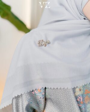 Veve Zulfikar Instagram - Zena Scarf in Light Grey⨠ga butuh waktu lama lagi buat pilih hijab yang masuk disegala outfitā¤ļøZena Scarf warna Light Grey ini bisa jadi solusi kamu⨠order sekarang yukš
FREE ZENA SCARF buat 2 dyn ladiesā¼ļø Cukup follow, like, share, dan komenšš»
M
A
U
Screenshot buktinya kirim ke DM yukā¤ļø Good luckš¤
ā ļøFREE ONGKIR KE SELURUH INDONESIA ORDER MELALUI WA DAN WEBSITE ONLYā ļø Curi foto & video selain mitra resmi DENDA 10jutaā HATI-HATI PENIPUAN & DYN PALSUā¼ļø
Zena Scarf
Material: Voal Ultrafine Premium
Best price: (harga khusus website & whatsapp)
Best price: IDR 189.000-,
Detail :
Size 115 cm x 115 cm
Finishing lasercut
Aksen plat logo Dyn premium
Include pouch
āØPAKET BUNDLINGāØ
Paket A: IDR 199.000-, (Scarf Include Pouch & Paperbag)
Paket B: IDR 210.000-, (Scarf Include Exclusive box)
Paket C: IDR 219.000-, (Scarf Include Exclusive box & Paperbag)
Available in 7 colors: Candy pink, nude, light grey, black, sky blue, sage & orchid
Note : warna asli bisa jadi sedikit berbeda dari foto di karenakan efek kamera, pencahayaan ketika pemotretan serta resolusi dan kecerahan layar.
Order Onšš»
ā
Website: www.dynofficial.com (FREE ONGKIR)
ā
Shopee: DYN Official Shop & dynclothing.official
ā
Tokopedia: DYN Clothingline Official
ā
Lazada: DYN Clothingline Shop
ā
Tiktokshop: Dyn clothingline (@ dynclothing)
ā
Whatsapp (FREE ONGKIR):
Admin 1 šš»Kak Priska: 0851-6318-7084
Admin 2 šš» Kak Pitri: 0851-7536-8025
Admin 3šš» Kak Dyah: 0851-6159-5868
Daftar distributor resmi DYN :
Jawa Tengah
@dyn_pati
@dyn_pekalongan
@dyn_kebumen
@dyn_pemalang
@dyn_jepara
@dyn_kudus_
@dyn_patikudus
@dyn_salatiga_ambarawa_ungaran
@dynclothingline_solo
Jawa Barat
@dyn_garut
@dyn_karawang
@dyn_cianjur
@dyn_sukabumi
Jabodetabek
@dyn_jabodetabek
@dyn_jakartabarat
@dyn_distrijakartatimur
@dyn_jakartaselatan
@dyn_distributordepok
@dyn_jakartapusat
@dyn_jktutara
Banten
@dyn_cilegonbanten