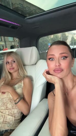 Victoria Bonya Instagram - Мы ездили ставить брекеты пока были в Москве. Но наш врач ортодонт Владимир @potyaevorthodontics сказал, что надо ждать пока вырастут семерки. Так что еще на полгода процесс отложен.