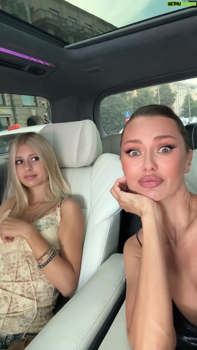 Victoria Bonya - 160.2K Likes - Мы ездили ставить брекеты пока были в Москве. Но наш врач ортодонт Владимир @potyaevorthodontics сказал, что надо ждать пока вырастут семерки. Так что еще на полгода процесс отложен.