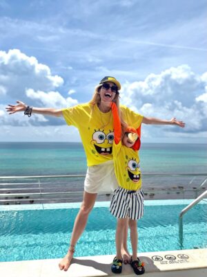 Victoria Xipolitakis Instagram - Gracias @nickresortrivieramaya @nickelodeonenespanol @nickelodeonfamiliaespanol por hacer felices a los niños como a los adultos;
Impresionante hotel lleno de magia, diversión y atención.
Increíbles vacaciones y vivirlas junto a vos HiJO hacen que sean INOLVIDABLES ❤️
