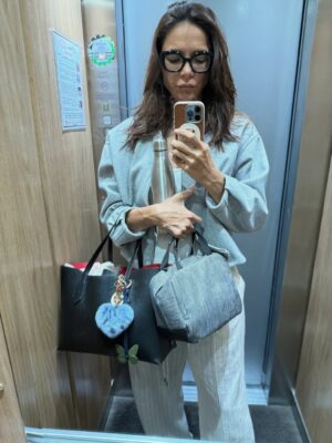 Viña Machado Instagram - Una recocha de fotos sin postear! 
1- León mi amor 
2- La casa florece 
3- León 
4-Hasta en pijama se entrena 
5- El amor 
6- presumiendo pelo
7- Demon Slayer 
8- Matica costeña 
9-el vestido de Juli! 
10- Las de Siempre. 
11- madrugando a trabajar
12- cositas que me encuentran 
13- lista! 
14- León listo pa su mes! 

A veces me olvido del posteo🥹!