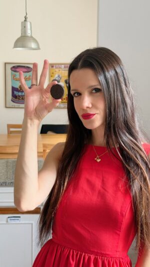Violeta Urtizberea Instagram - Quién más esta feliz de que existan las Oreo sin Gluten? @oreoargentina #oreosingluten