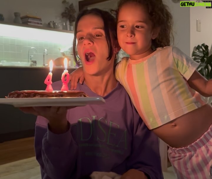 Violeta Urtizberea - 97.3K Likes - Felices 40 bien vividos años para mí❤️
