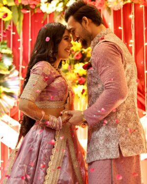 Vishaka Panwar Instagram - Finally Engaged 💍❤️
Love you Ladu @vishaka__jaatni 🧿
Mua - @rubysharmamakeovers13
Click by = @edge_.studio @poohspix
#jaatjaatni #engaged #outfitoftheday #explorepage