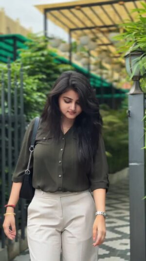 Vishali Instagram - Ek taara 🌟
#foryou #visshh #saiyaara #reelitfeelit❤️❤️