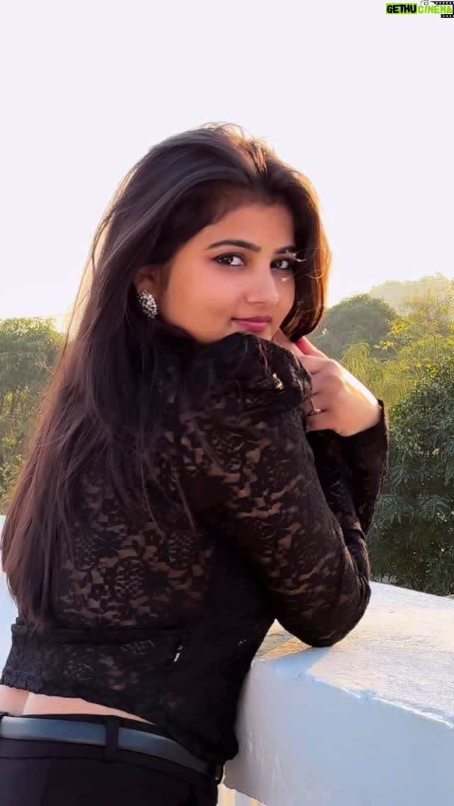 Vishali - 26.9K Likes - ❤️

#reels #reelsinstagram #reelsvideo #instagram #instalike #instagood #trendingreels #trending #explore #explorepage #love