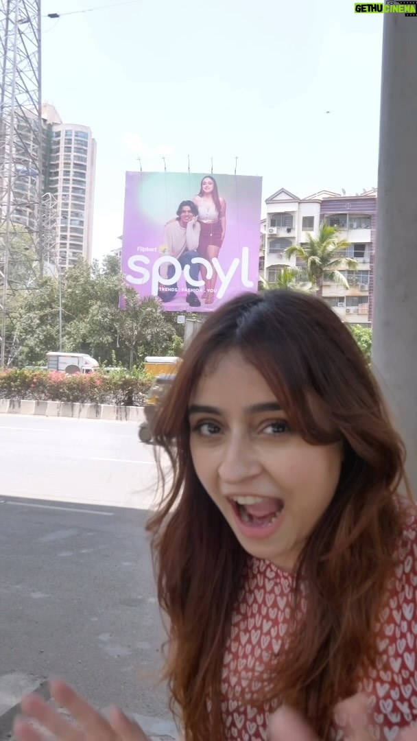 Vitasta Bhat - 14.9K Likes - Who knew this wide eyed teenager from Jammu will be on a billboard in her favourite city 🎀 
Thankyou @spoylonflipkart to make this little dream come true🥰 
And my lovely team at @cloutpocketaces love you guys💞💞🧸💞

And lastly to everyone who has ever watched anything I’ve ever done! I owe you everything 💞