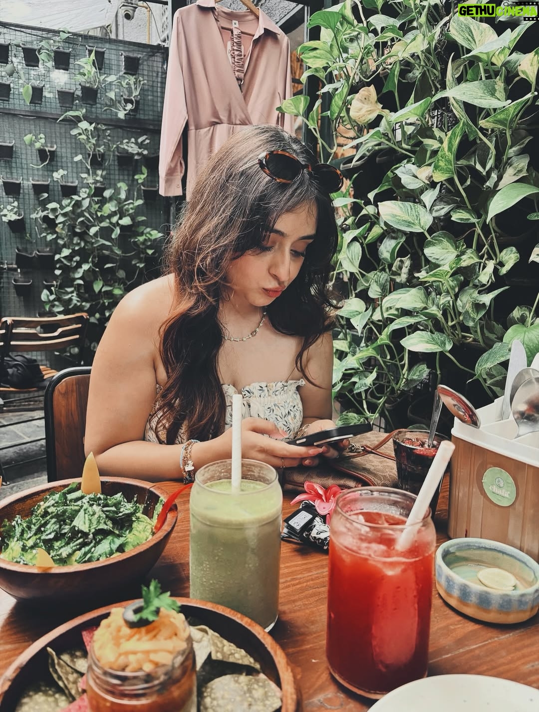 Vitasta Bhat - 11.6K Likes - Pune is so cute and so is @rituu.t 🥰🤍