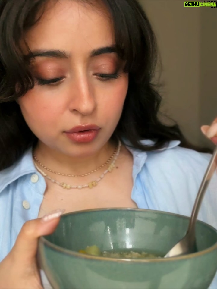 Vitasta Bhat - 10K Likes - Serving face and salads in July #JulyDump