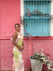 Actress Vivian Ossa HD Photos and Wallpapers August 2025