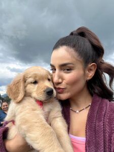 Actress Vivian Ossa HD Photos and Wallpapers June 2025