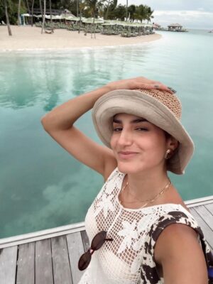 Vivian Ossa Instagram - Perfect day at coco cay 🥥🌴 @royalcaribbean @royalcaribbeanlatam #StaroftheSeas #RoyalPartner #FirstLook