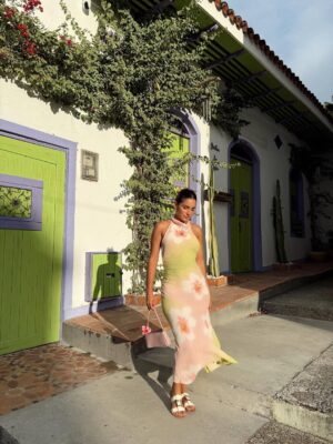 Vivian Ossa Instagram - Honda siempre me traes lindos recuerdos 🌸 #sundaymood