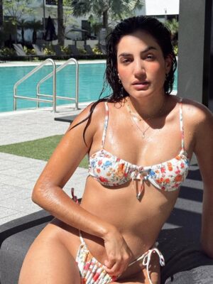 Vivian Ossa Instagram - Modo verano 🌞